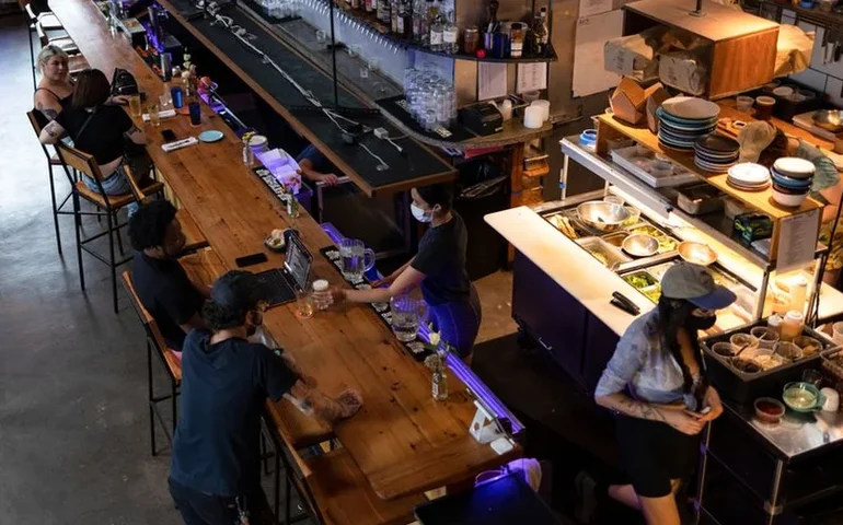 PMI de serviços dos Estados Unidos medido pelo ISM recua a 50,1 em julho