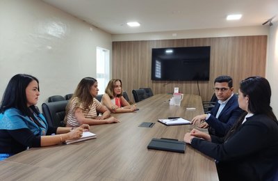 Polícia Científica se reúne com Sesau e Seplag para tratar de laudo de avaliação de insalubridade