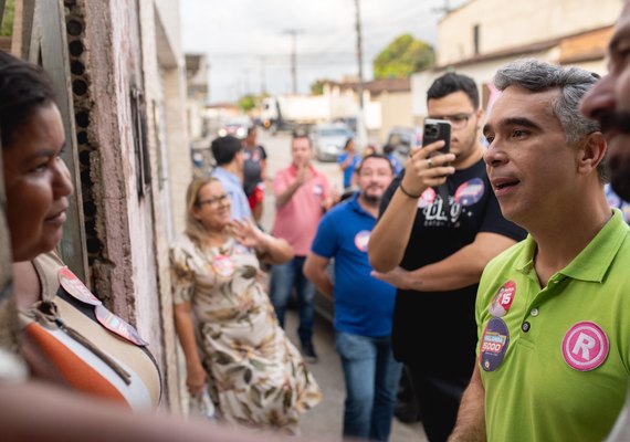 Rafael Brito lamenta sobre posto de saúde abandonado no Eustáquio Gomes