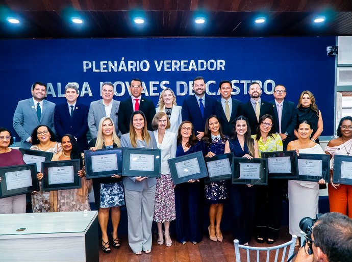 Câmara homenageia 13 mulheres por atuação social e contribuições a Maceió