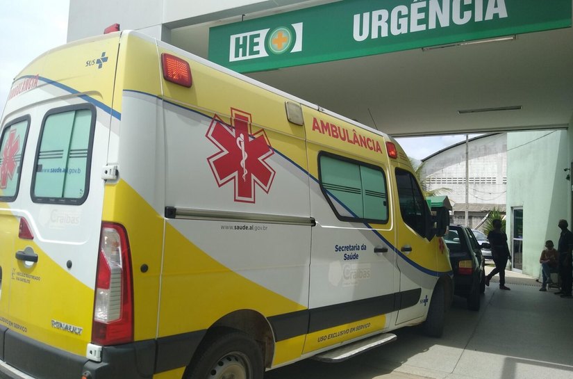 Homem ataca mulher e criança de cinco anos com facão em Taquarana