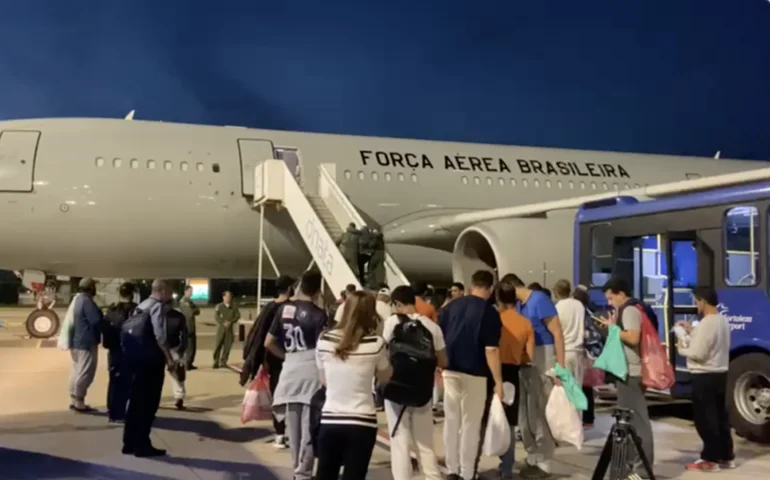 Brasil acolhe quinto grupo de repatriados dos Estados Unidos