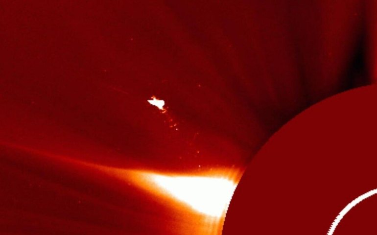 Ave no espaço? Astrônomos russos encontram objeto peculiar maior que a Terra perto do Sol