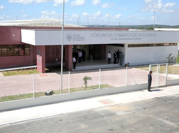 Judiciário estadual inaugura Fórum amplo e moderno em Rio Largo