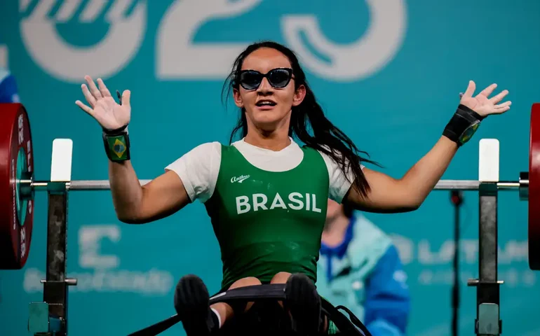 Lara Lima garante prata na Copa do Mundo de halterofilismo paralímpico