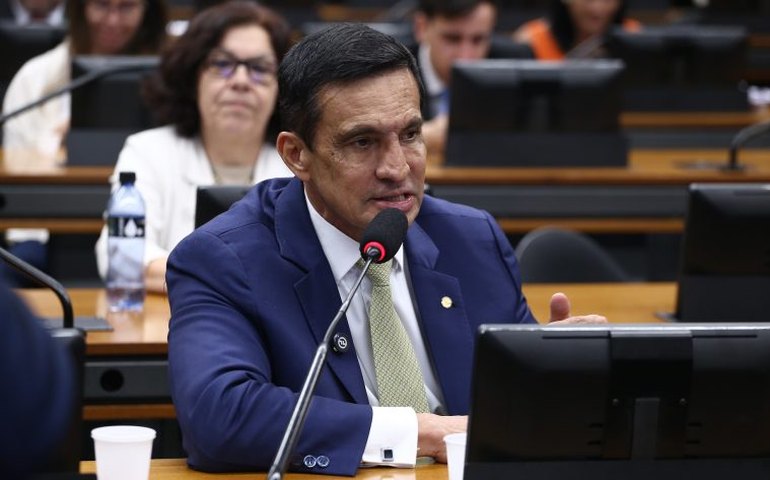 Comissão aprova sindicância patrimonial de autoridade pelo TCU por sorteio