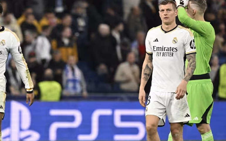 Toni Kroos retorna à seleção alemã e Julian Nagelsmann inclui seis estreantes na lista