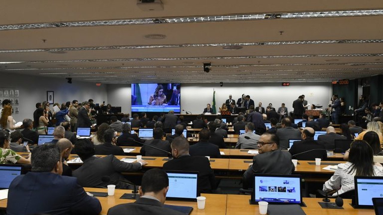 Comissão aprova créditos orçamentários de R$ 1,3 bilhão ao Orçamento deste ano