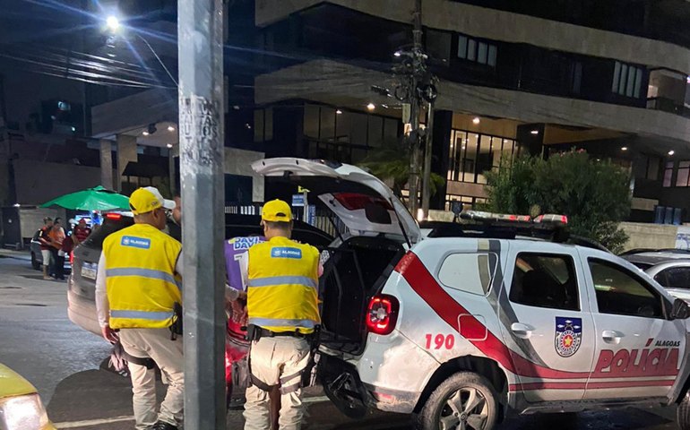 Ronda no Bairro detém indivíduo após agressão na orla de Maceió