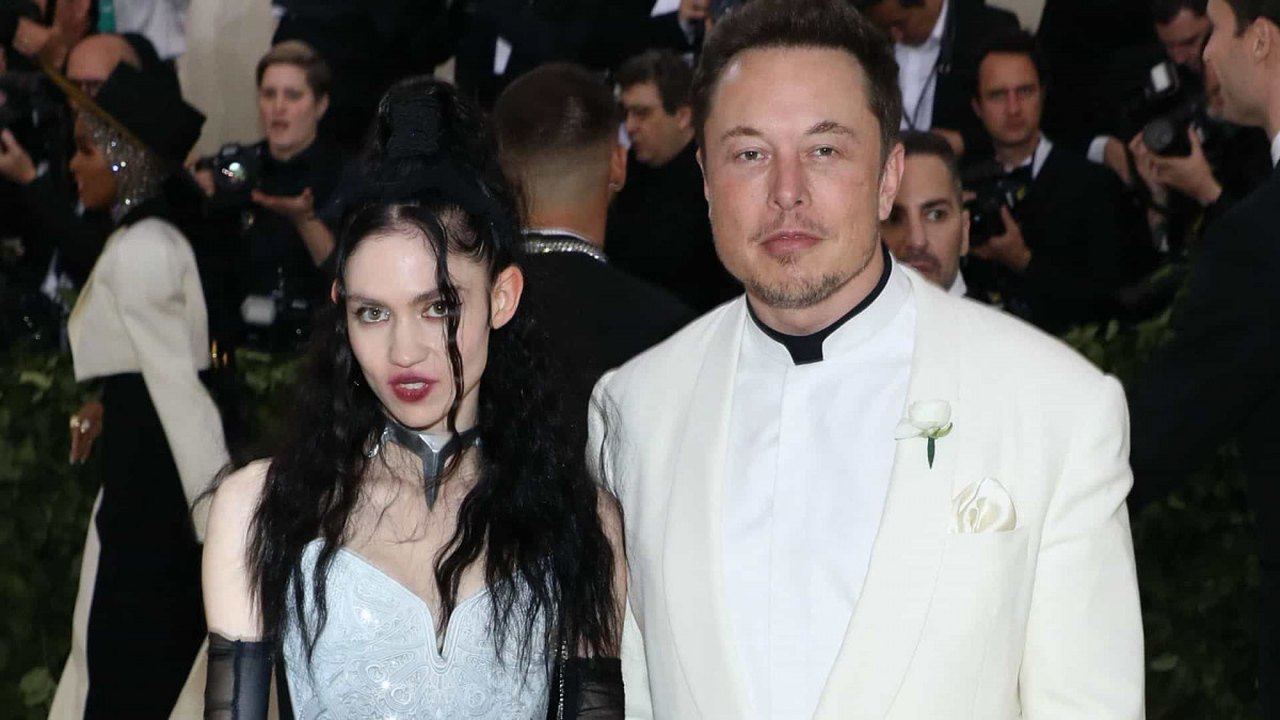 Filha de Elon Musk abandona sobrenome da família