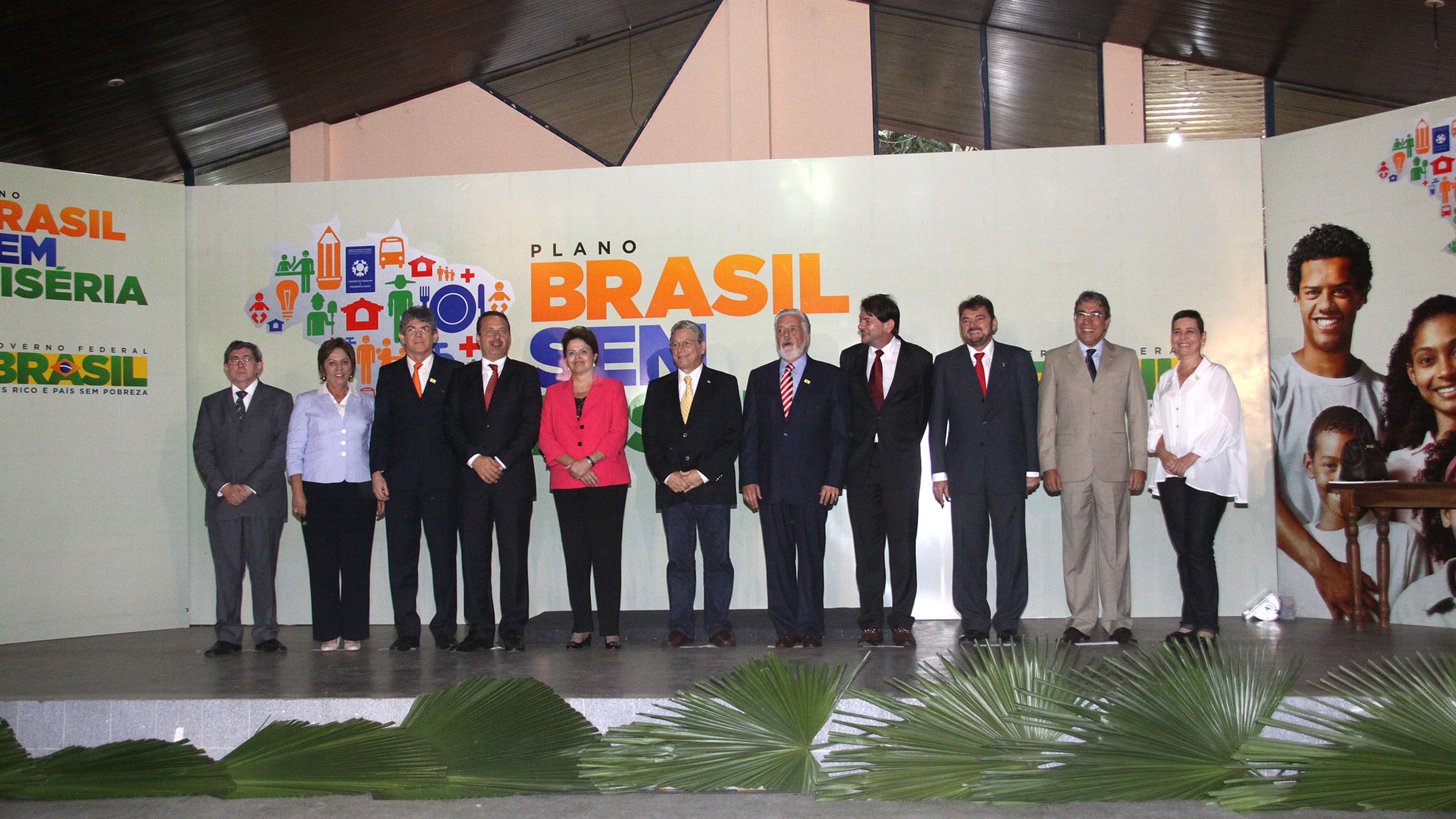25-07-2011TEOTONIO  VISITA_-_DILMA_ROUSSEFF_A_ALAGOAS_(A (4).jpg