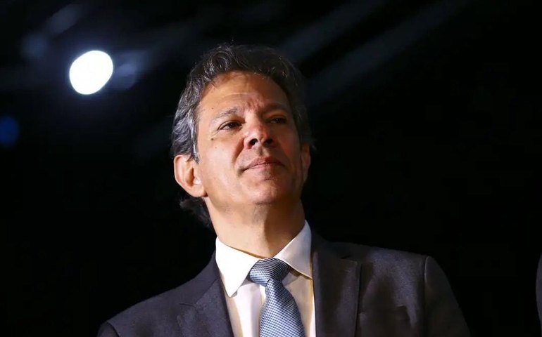 Brasil reforça laços com Rússia e China