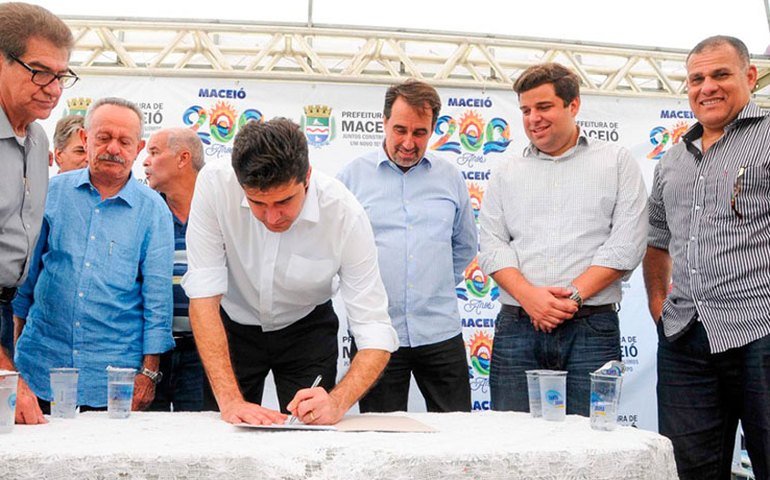 Maceió 200 anos: prefeito lança Programa Ação nas Grotas