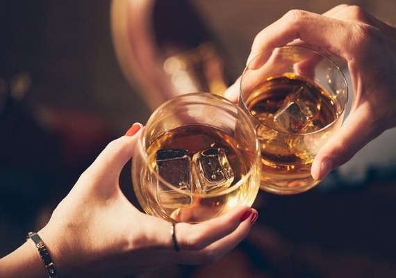 Crise do metanol derruba vendas em bares e restaurantes de Alagoas