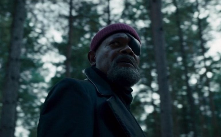 'Invasão Secreta' discute 'temas fundamentais da humanidade', diz Emilia Clarke