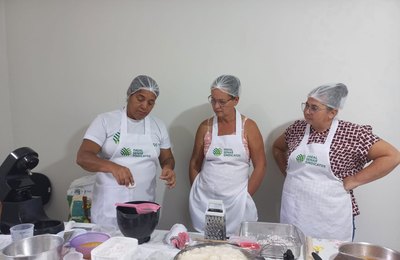 Prefeitura e Senar disponibilizam novos cursos de culinária para mulheres de Lagoa da Canoa    