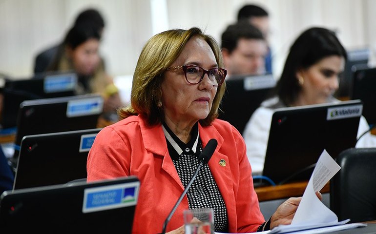 Zenaide Maia defende MP que amplia acesso a especialistas pelo SUS