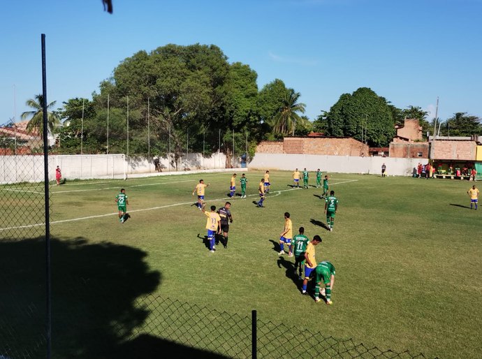 Coruripe vence o Aliança, pela Copa Alagoas, em Barra de Santo Antônio