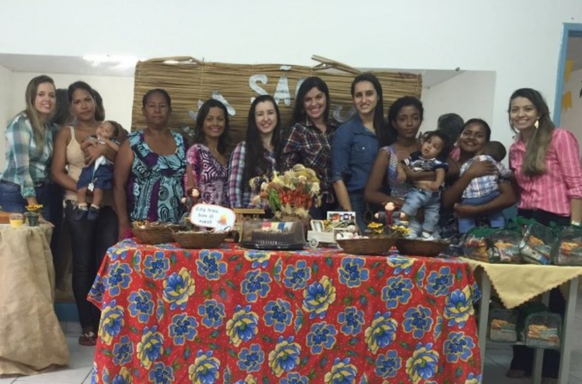 Cemfra promove arraiá com familiares de crianças com microcefalia