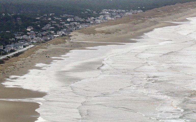 Cientista alerta: vulcão subaquático no oceano Pacífico pode entrar em erupção até o final do ano