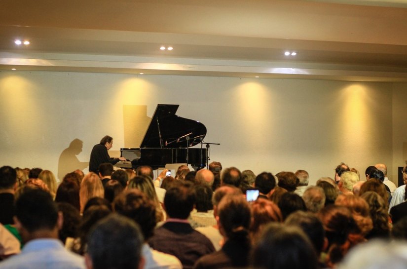Pianista Arthur Moreira Lima homenageia os 200 anos de Maceió