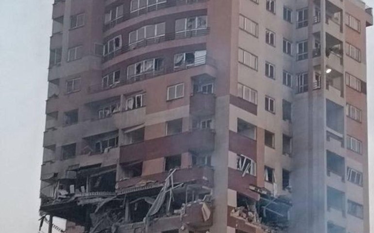 Imagens divulgadas nas redes sociais mostram o cenário dos ataques israelenses ao Irã