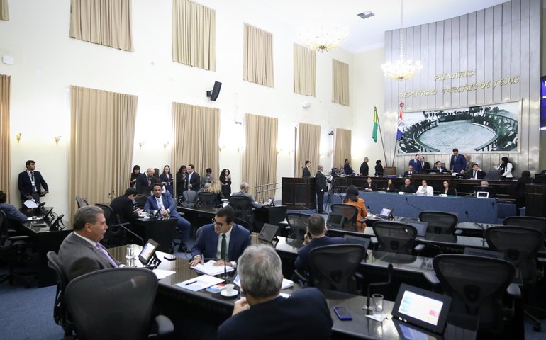 Discutido projeto que autoriza Governo a aderir ao Programa de Acompanhamento e Transparência Fiscal