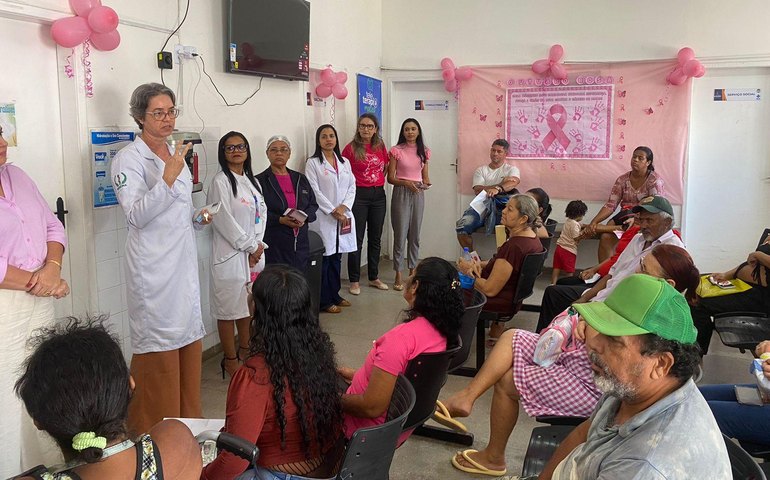 URS Roland Simon realiza atividades voltadas à prevenção do câncer de mama