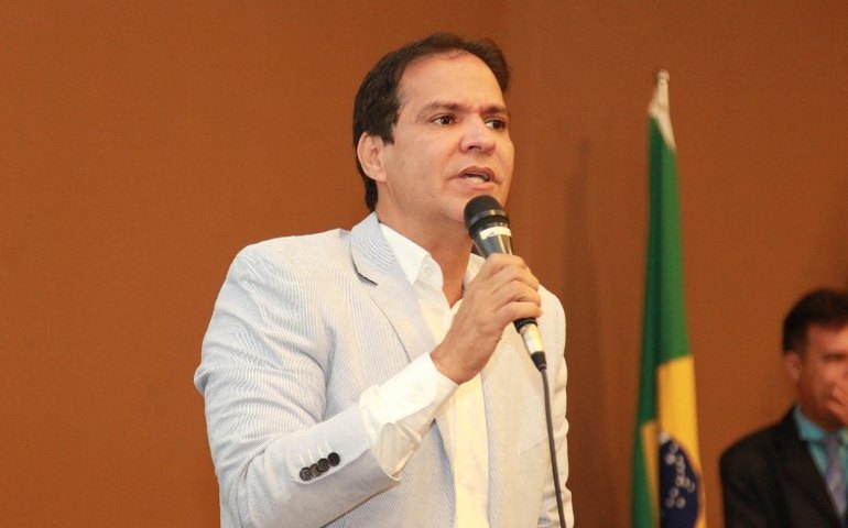 Eures Ribeiro faz alerta sobre a mineração na Bahia e risco de rejeitos atingir o São Francisco