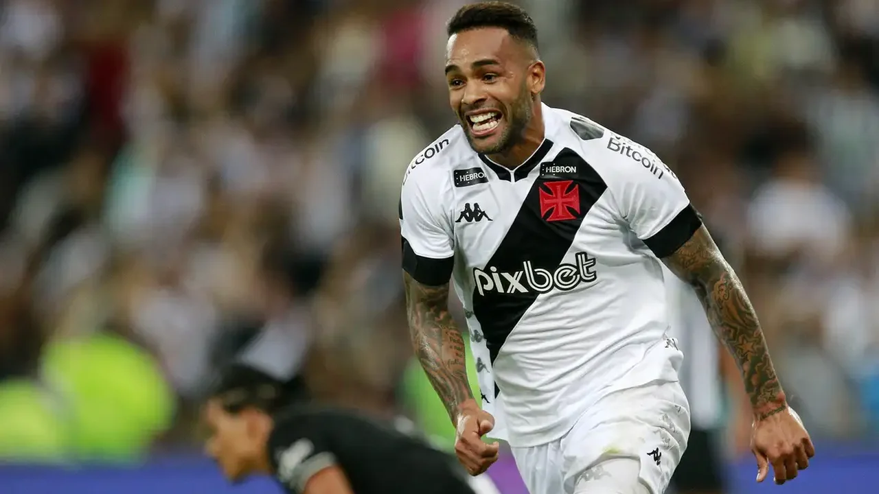 David desencanta, Vasco bate Audax em Manaus e volta ao G-4 do Carioca