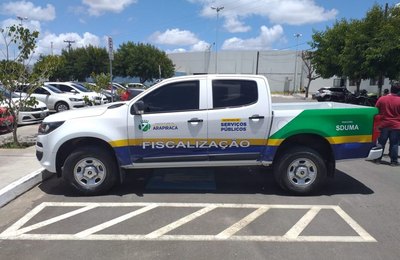 Fiscalização do descarte irregular de lixo em Arapiraca ganha veículo para intensificar inspeção 