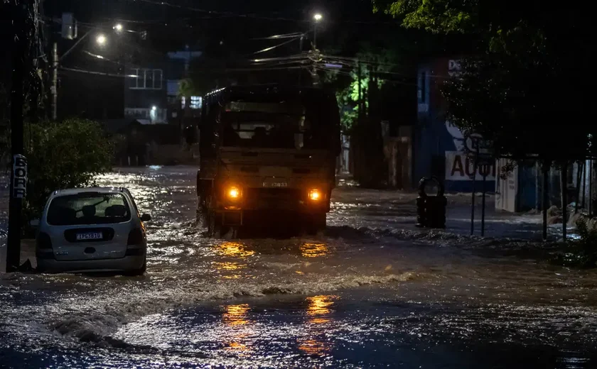 Inmet emite alerta amarelo para chuvas intensas no Brasil; veja locais