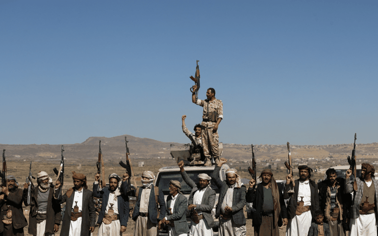 Estados Unidos e Reino Unido realizam novos ataques contra alvos houthis no Iêmen