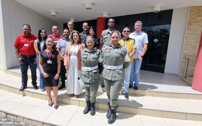 Hospital de Emergência do Agreste participa de definições do Maio Amarelo para a Rede Integrada pela Paz no Trânsito