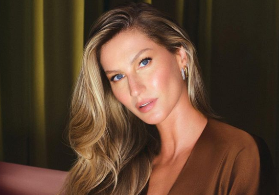 Gisele Bündchen avisou Tom Brady de gravidez antes de notícia vazar, diz site