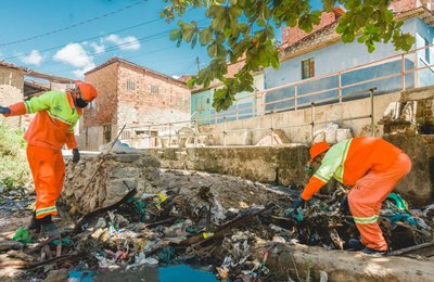 Ações preventivas antes das chuvas retiraram mais de 30 toneladas de lixo em Maceió
