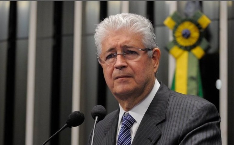 Após romper com PT, Requião se filia ao Mobiliza e anuncia pré-candidatura à prefeitura de Curitiba