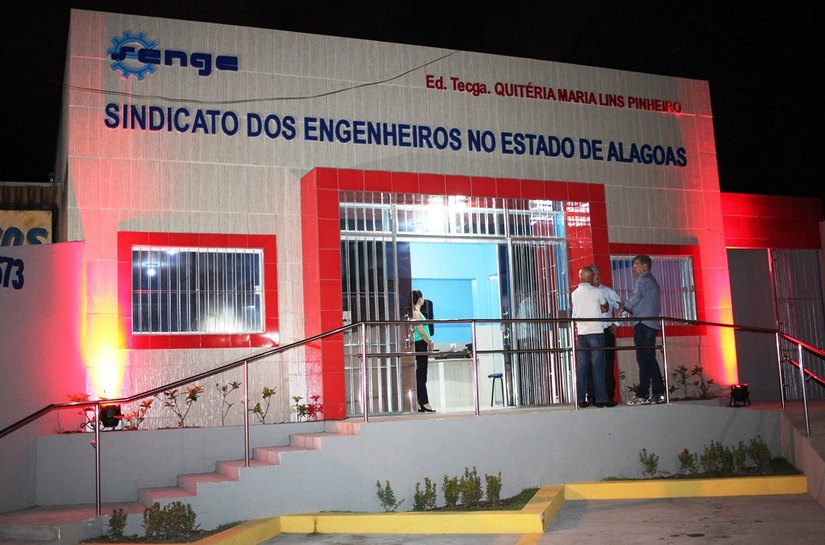 Em noite de festa, Sindicato dos Engenheiros de AL inaugura nova sede