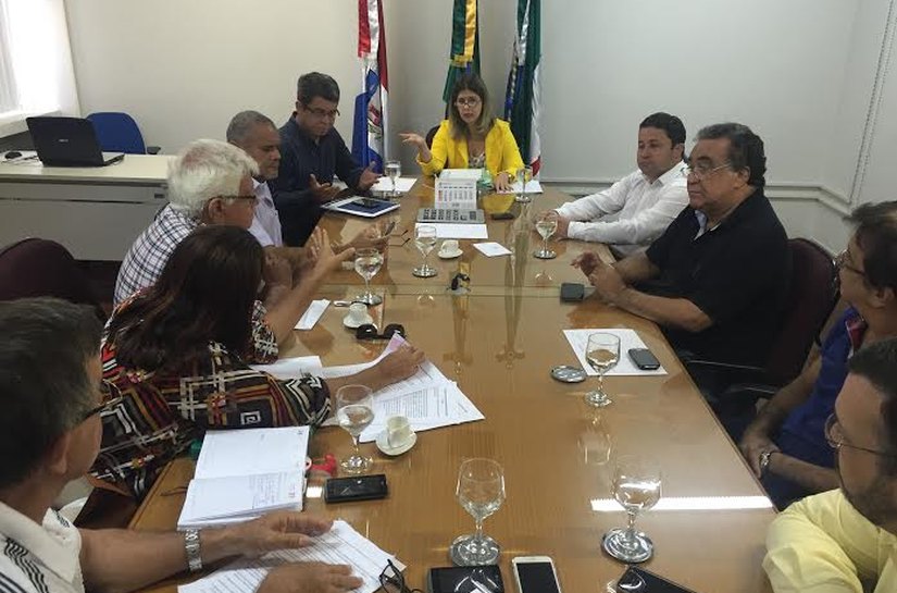 Estado aposta em diálogo e conversa com Movimento Unificado da Saúde