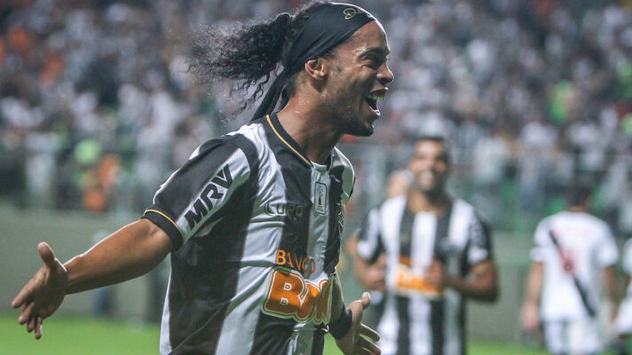 Sem Ronaldinho Gaúcho, irmão presta depoimento à CPI na Câmara