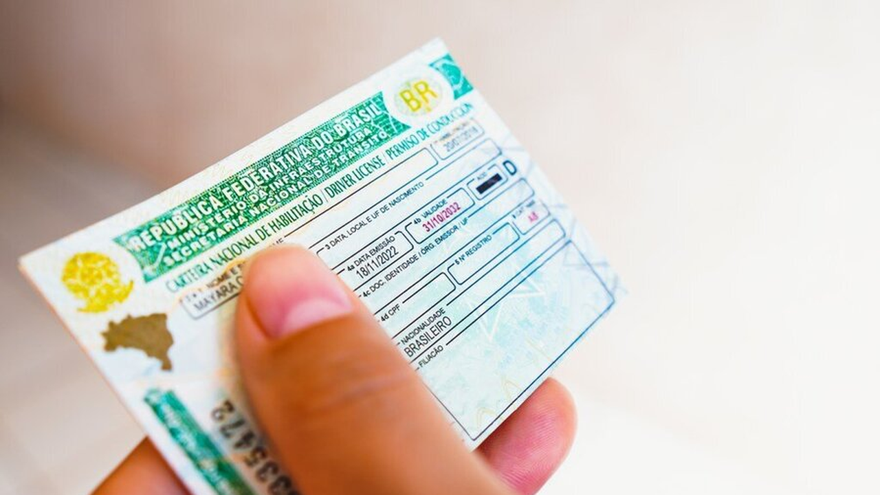 Aprovado projeto permite que pessoas surdas tirem qualquer categoria de CNH
