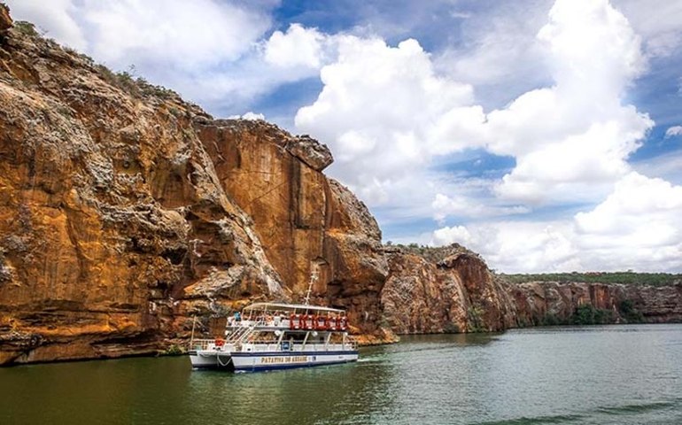 “Não há motivos para evitar os passeios náuticos em Piranhas”, afirma secretário de Turismo do município