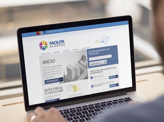 Facilita AL emite mais de 27 mil documentos de licenciamento em 2016