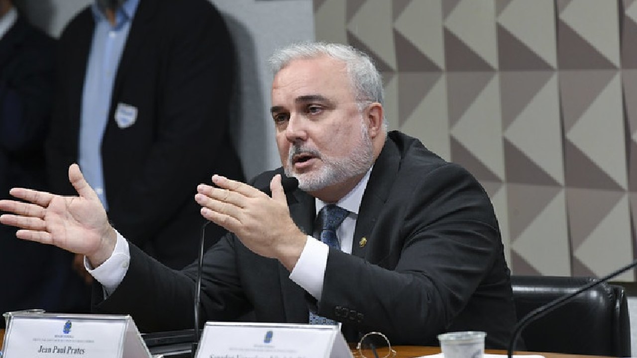 'Liberdades competitivas' da Petrobras serão usadas agora, diz Prates