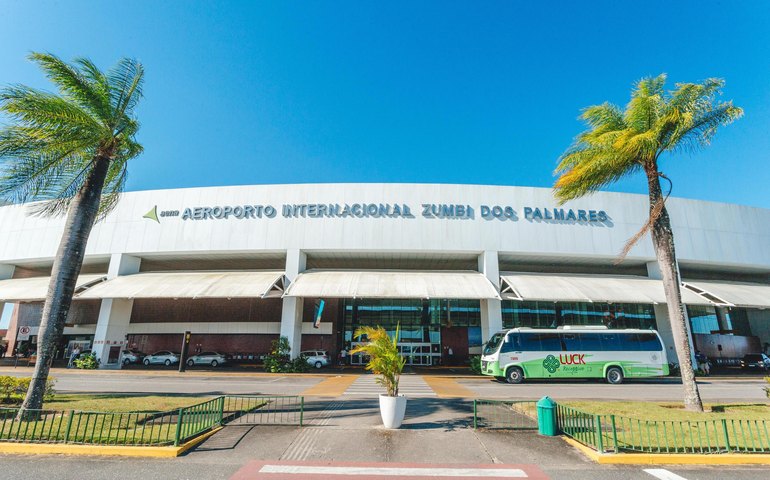 Alagoas teve crescimento de 207% no fluxo turístico; dados foram apresentados em evento da Aena