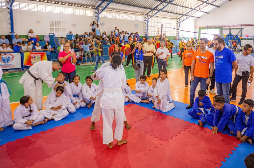 JHC participa de encerramento do 2º Fest Sport e ressalta crescimento da educação em tempo integral