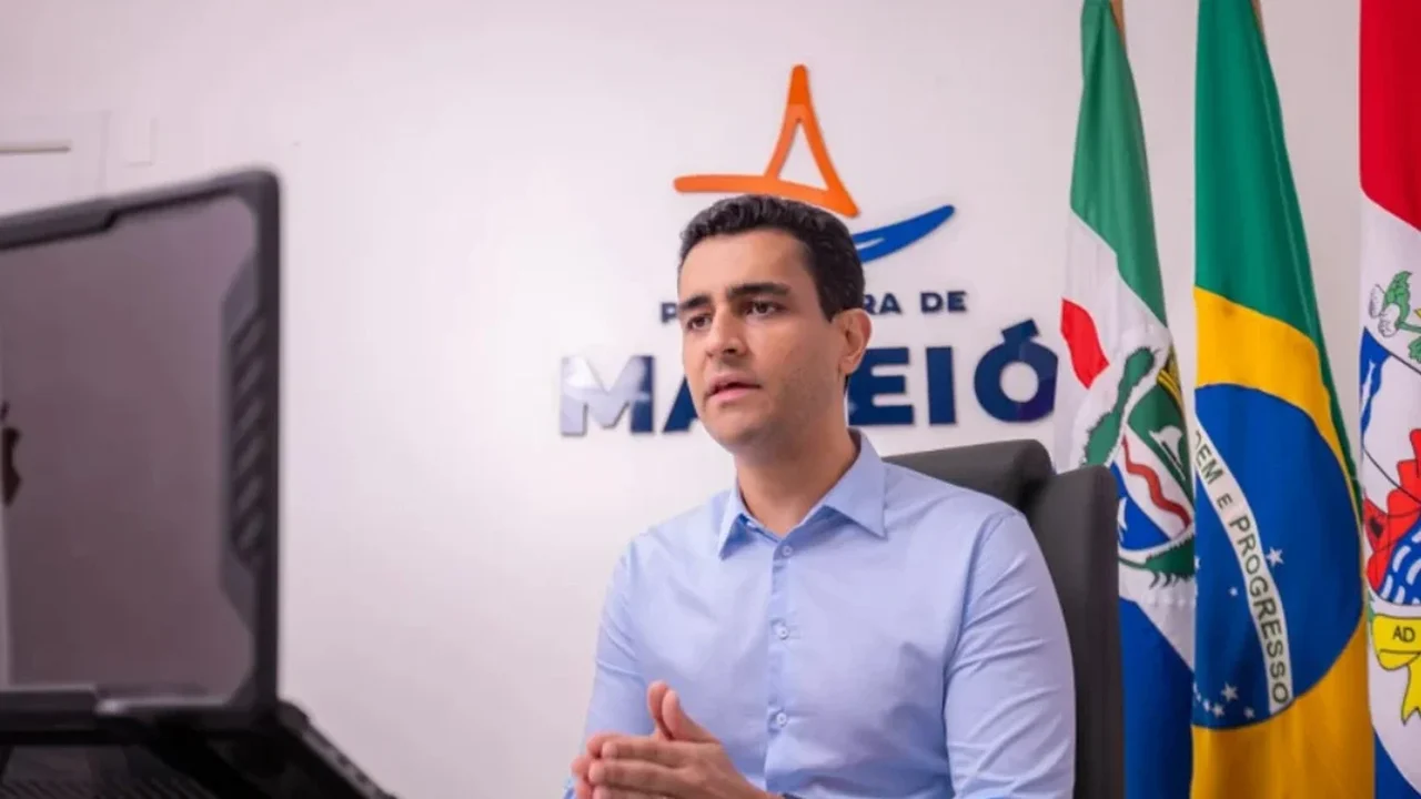 Por que JHC tem medo do nome 'Banco Master' que chegou até processar uma jornalista?