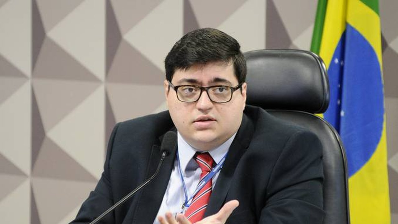 Teto sofrerá golpe com PEC dos precatórios, diz IFI