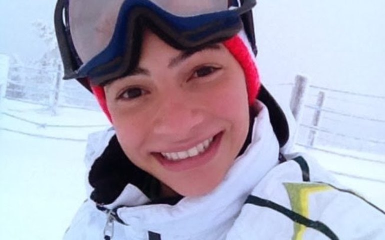 Após acidente, Lais Souza não mexe braços e pernas