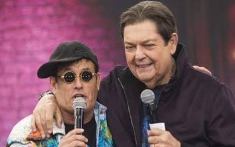 Colega em filmes, Sérgio Mallandro pede orações para Faustão: 'Vamos na fé'